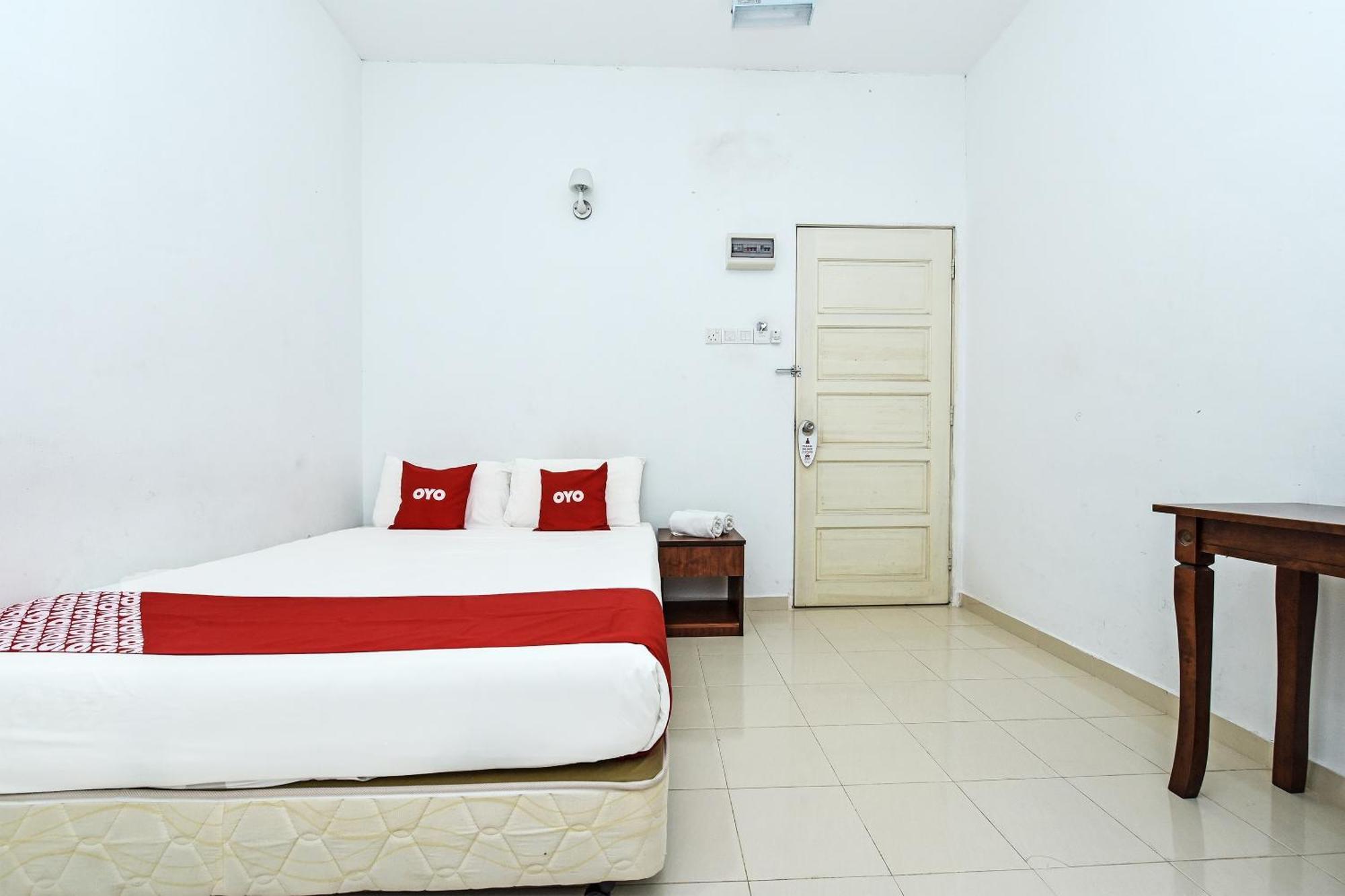 פנתאי צנאנג Oyo 275 Senyum Inn מראה חיצוני תמונה