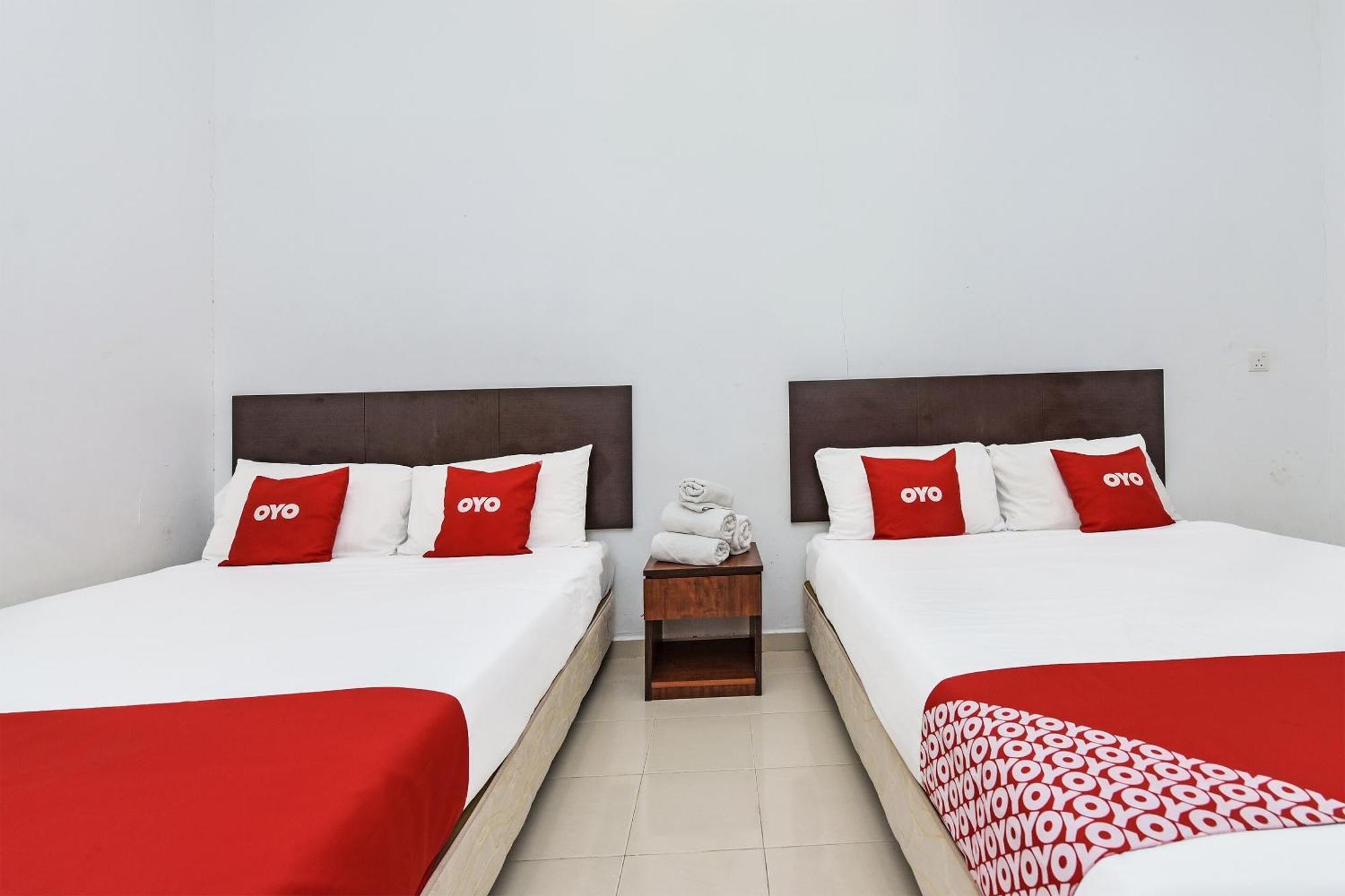 פנתאי צנאנג Oyo 275 Senyum Inn מראה חיצוני תמונה