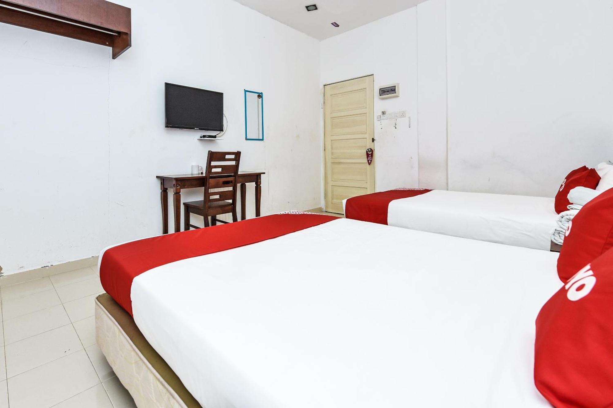 פנתאי צנאנג Oyo 275 Senyum Inn מראה חיצוני תמונה
