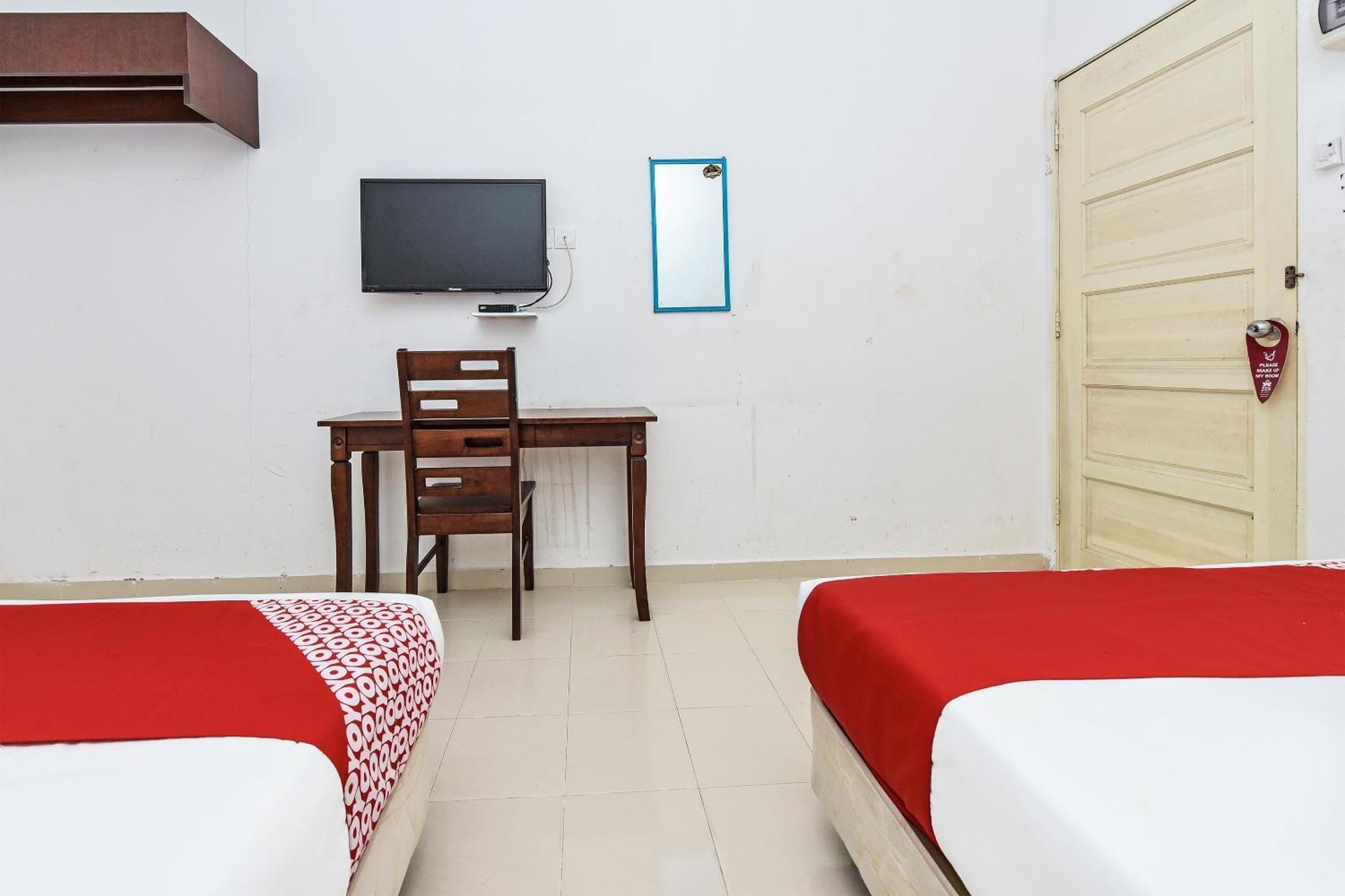 פנתאי צנאנג Oyo 275 Senyum Inn מראה חיצוני תמונה