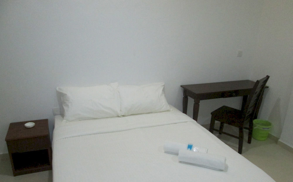 פנתאי צנאנג Oyo 275 Senyum Inn מראה חיצוני תמונה